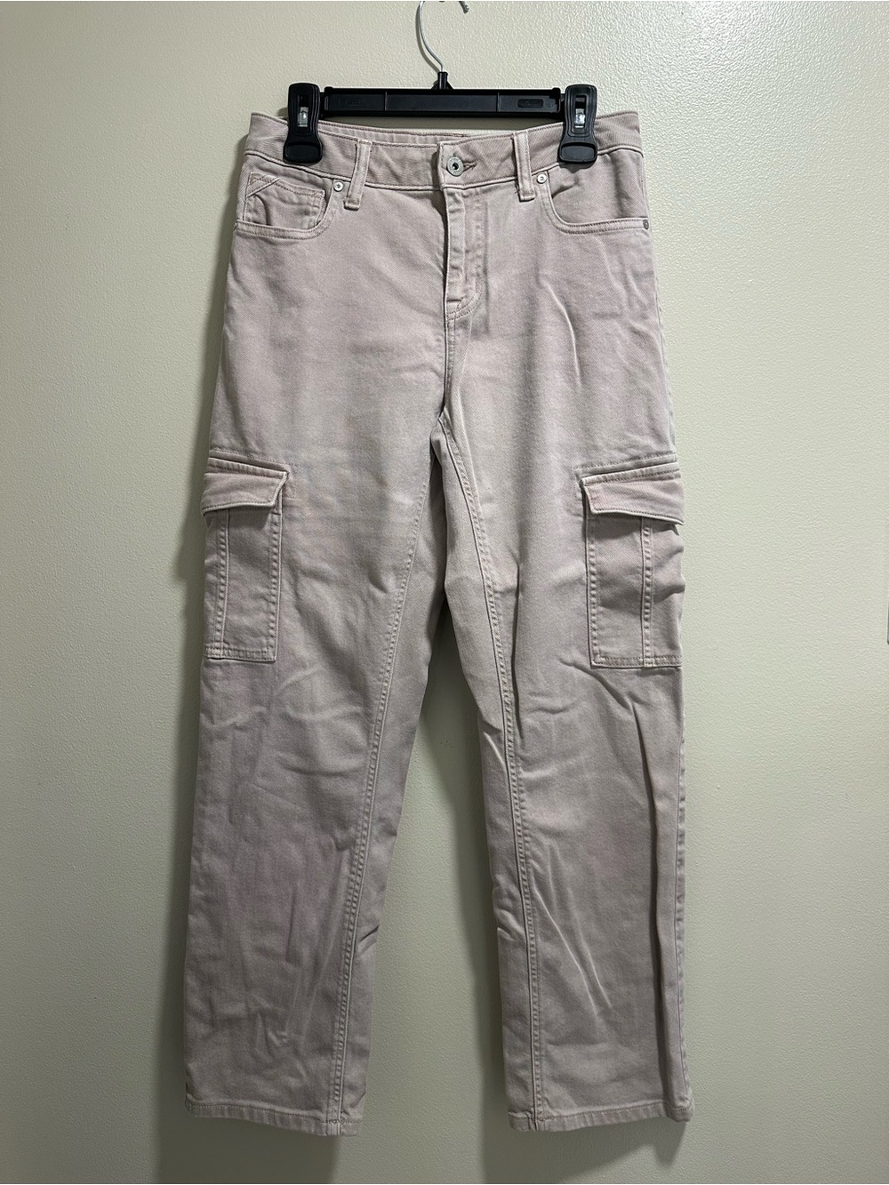 Women's Cargo Style Jeans in Light Beige/Rose Color